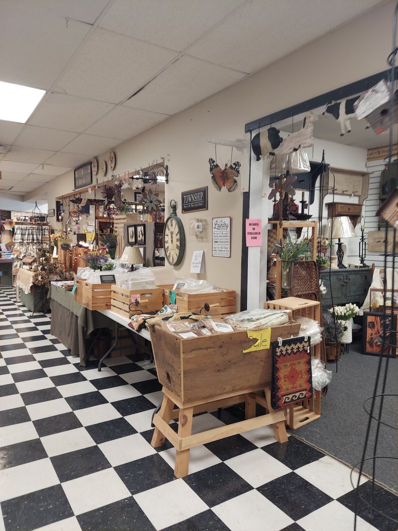 Small Shops That Stretch The Visit