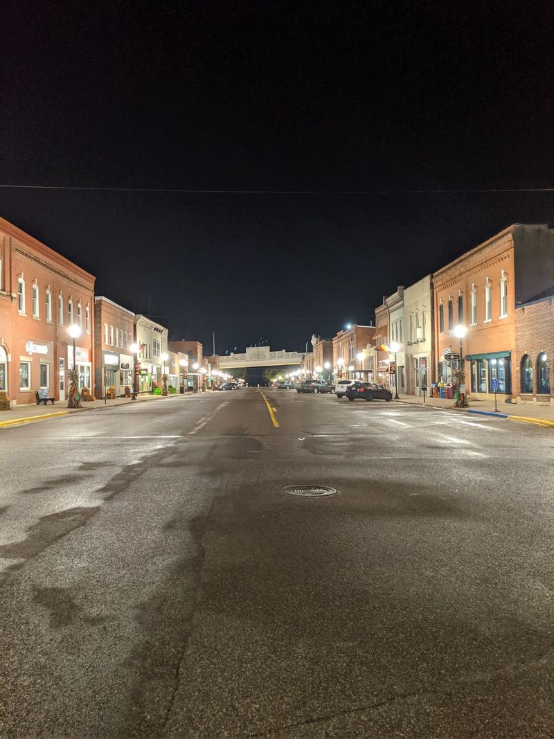 Small-Town Streets with Old-School Charm