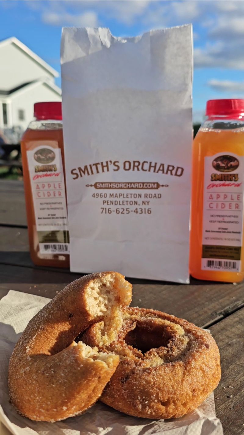 Smith's Orchard Cider Mill, Lockport, NY Smith's Orchard Cider Mill, Lockport, NY
