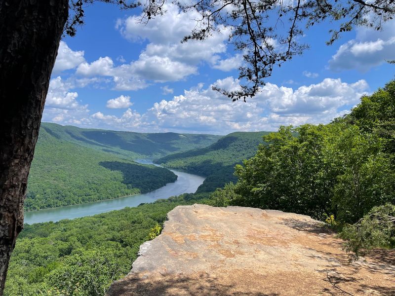 Snooper's Rock, Chattanooga, TN Snooper's Rock, Chattanooga, TN