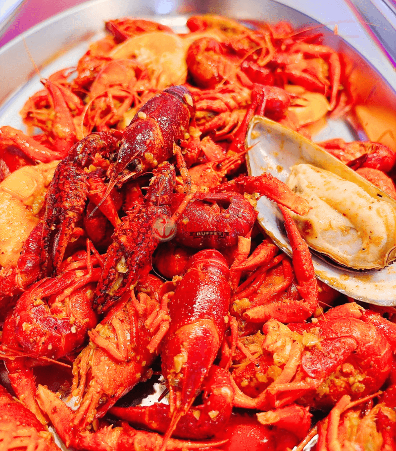 Snow Crab Nights and the Seafood Spread