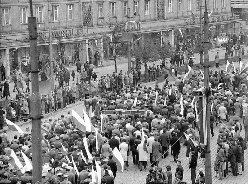 Solidarity's Underground Network, Poland Solidarity's Underground Network, Poland