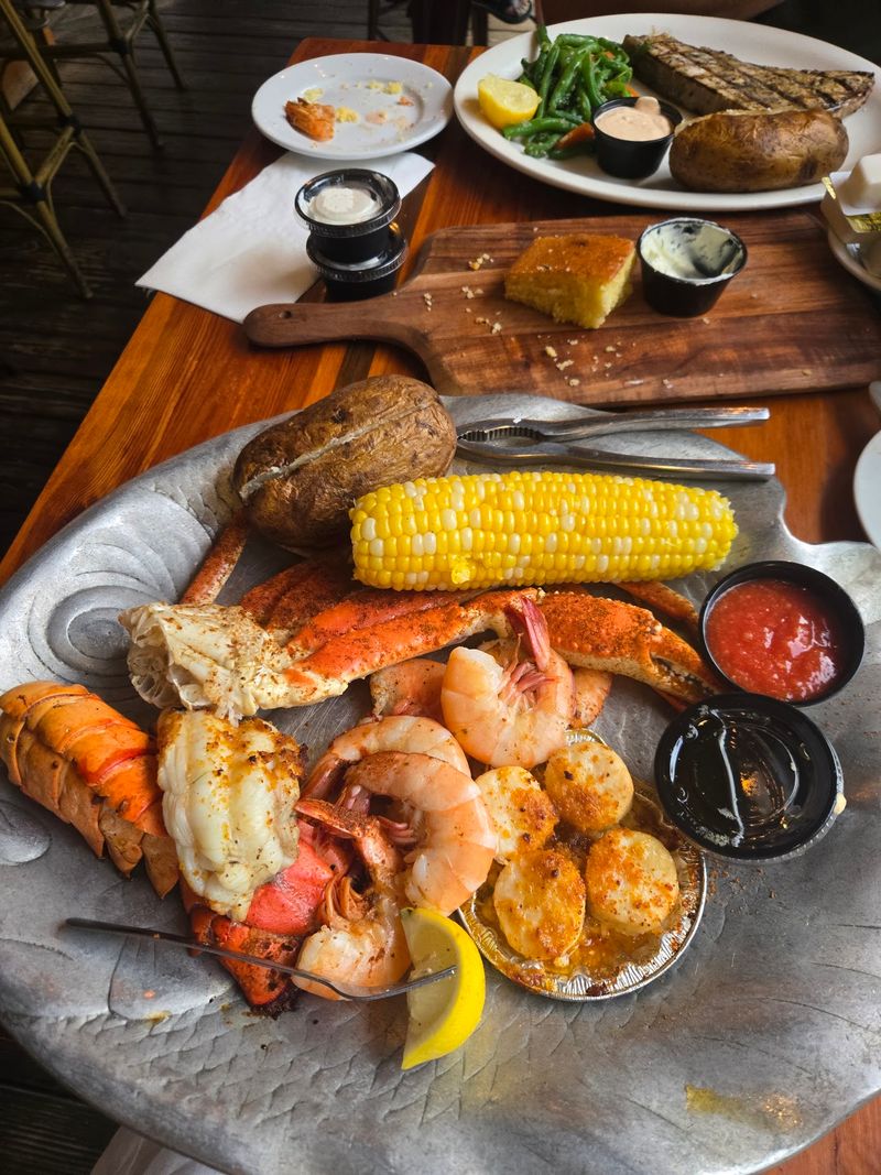 Southern Seafood Plates Worth Ordering