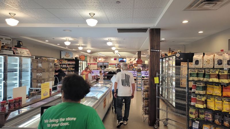 Specialty and Prepared Foods Beyond the Counter
