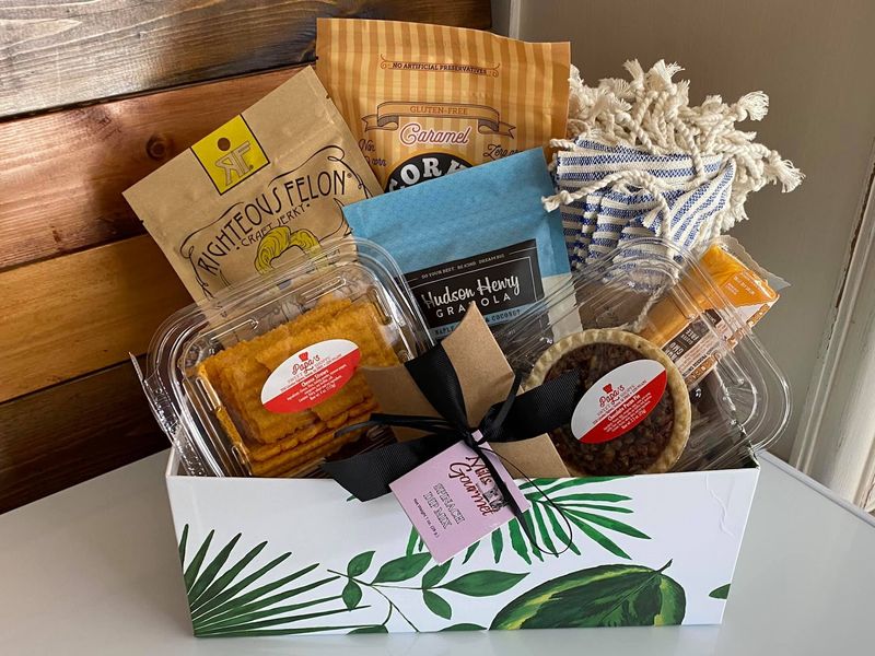 Spice Rubs, Sauces, and Local Honey Spice Rubs, Sauces, and Local Honey