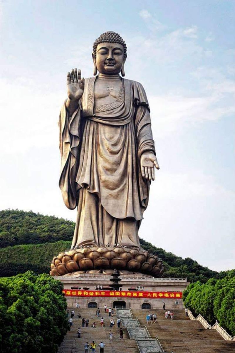 Spring Temple Buddha - China Spring Temple Buddha - China