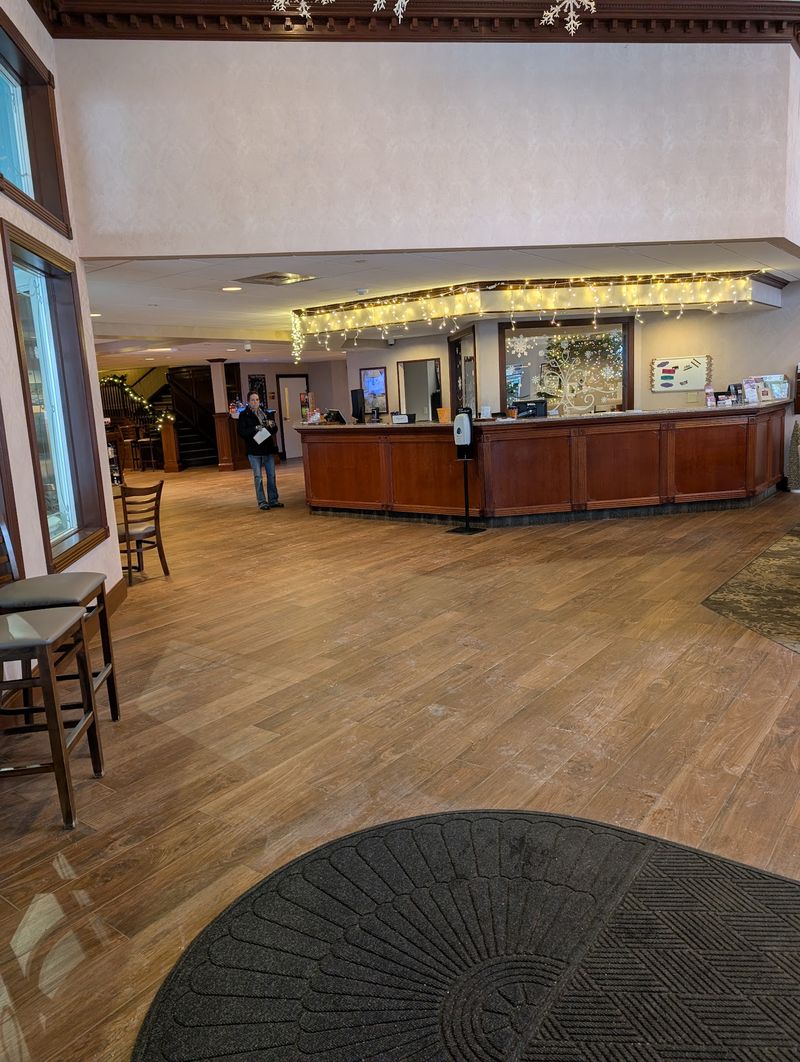 Staff and Service That Guests Actually Remember Staff and Service That Guests Actually Remember