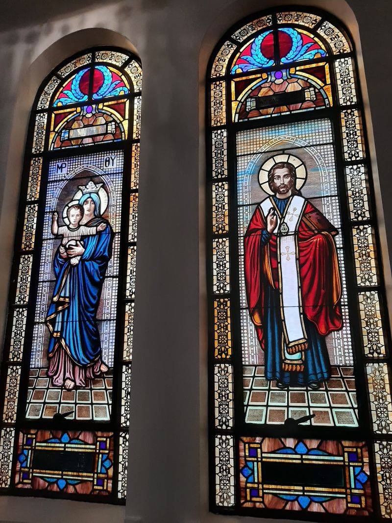 Stained Glass That Stops You in Your Tracks Stained Glass That Stops You in Your Tracks