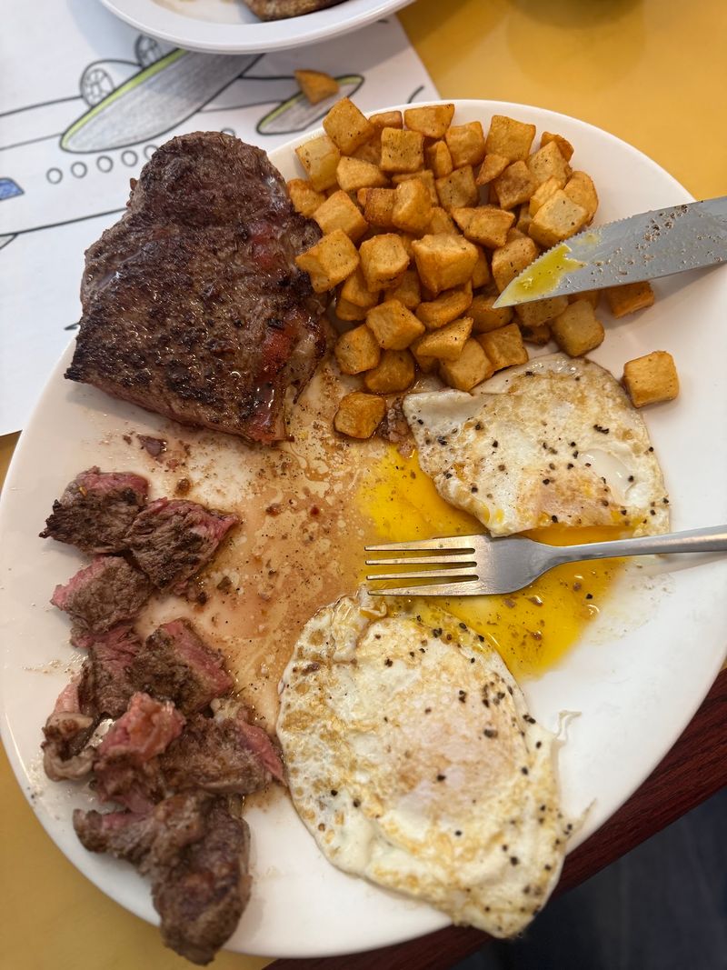 Steak and Eggs Worth Waking Up For Steak and Eggs Worth Waking Up For