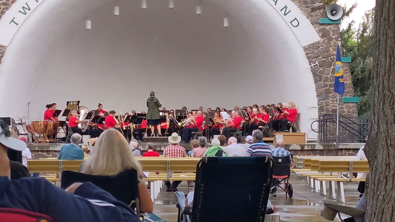 Summer Thursdays and Free Music: The Concert Tradition That Keeps Going Summer Thursdays and Free Music: The Concert Tradition That Keeps Going