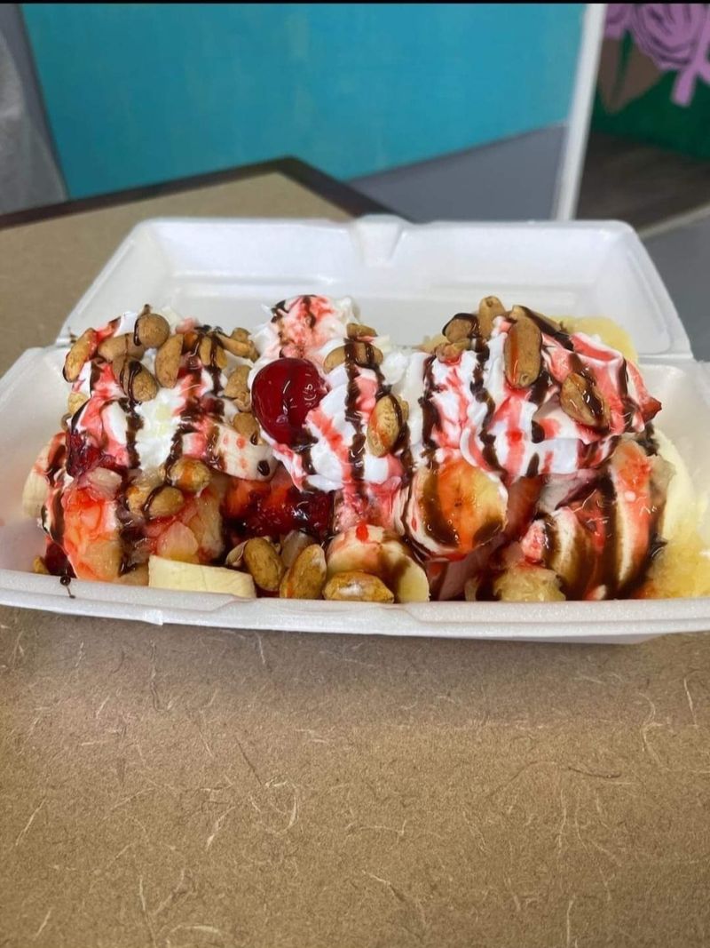 Sundaes, Splits, and the Sweet Treats That Go Beyond Shakes Sundaes, Splits, and the Sweet Treats That Go Beyond Shakes