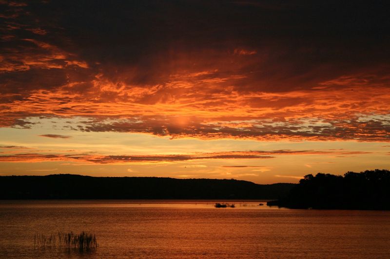 Sunsets and Sunrises Worth Waking Up For Sunsets and Sunrises Worth Waking Up For