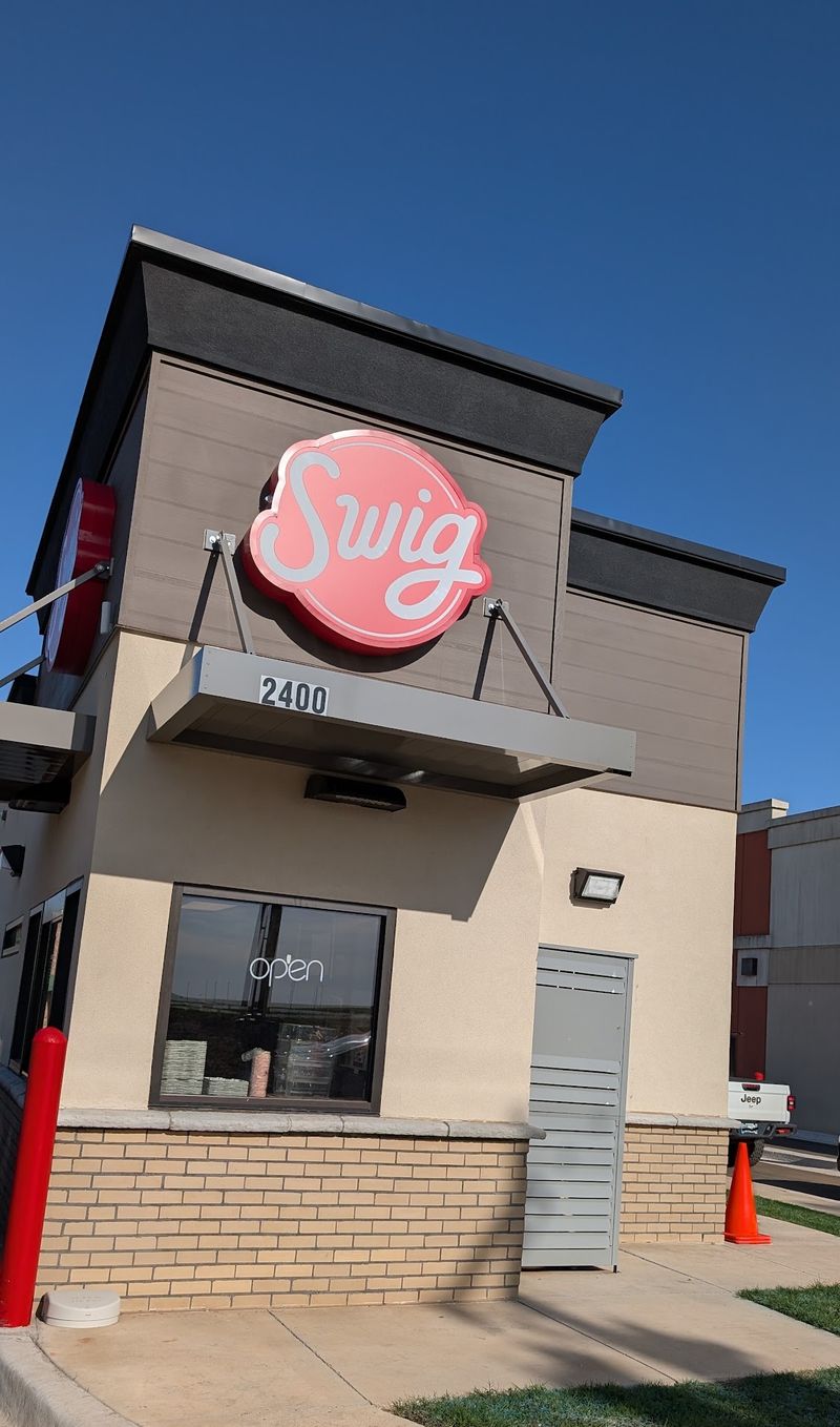 Swig, Moore, OK