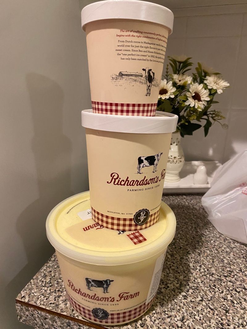 Take-Home Tubs and Fresh Milk Take-Home Tubs and Fresh Milk