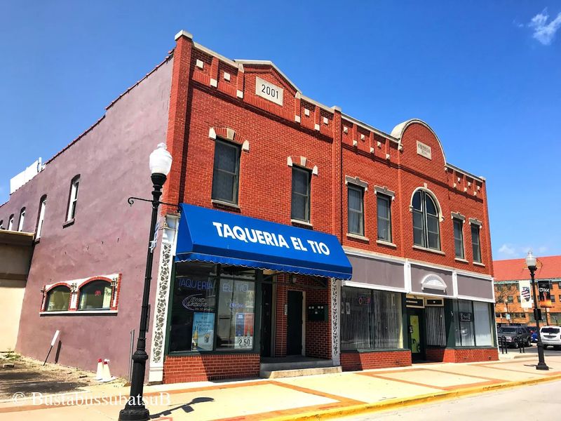 Taqueria El Tio & Restaurant, Aurora, IL