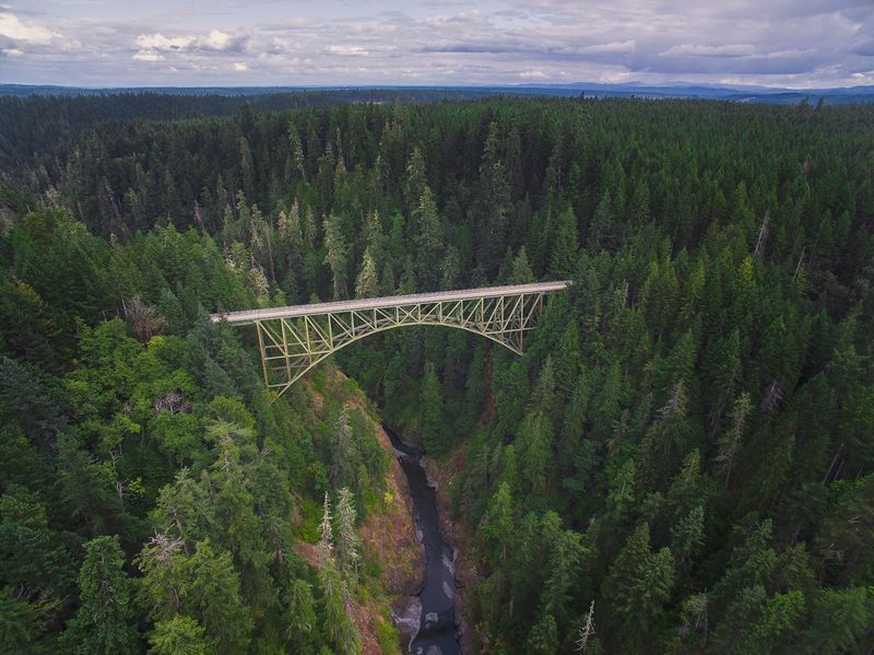 That Dizzying 375-Foot Drop That Dizzying 375-Foot Drop