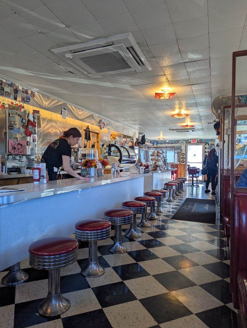 That Old-School Diner Charm That Old-School Diner Charm