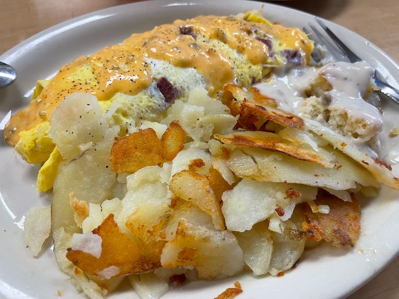 The All-Day Breakfast Menu That Regulars Swear By The All-Day Breakfast Menu That Regulars Swear By