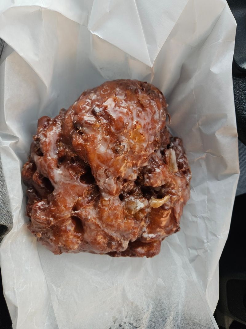 The Apple Fritter That People Drive Hours to Eat The Apple Fritter That People Drive Hours to Eat
