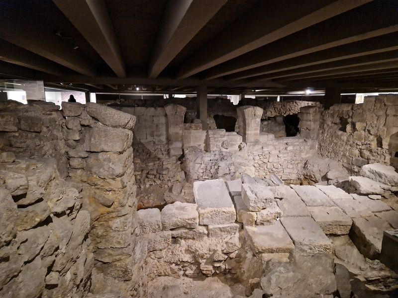 The Archaeological Crypt of the Ile de la Cite, 4th Arrondissement The Archaeological Crypt of the Ile de la Cite, 4th Arrondissement