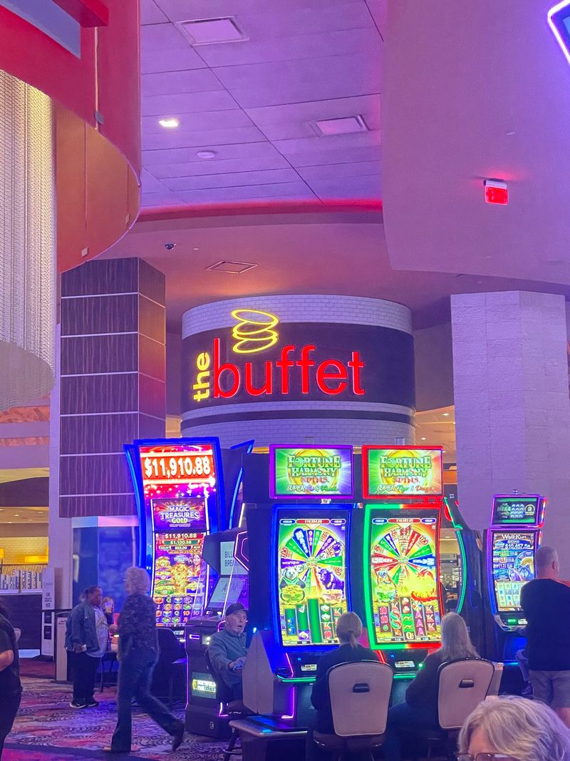 The Atmosphere Inside Northfield Park Racino The Atmosphere Inside Northfield Park Racino