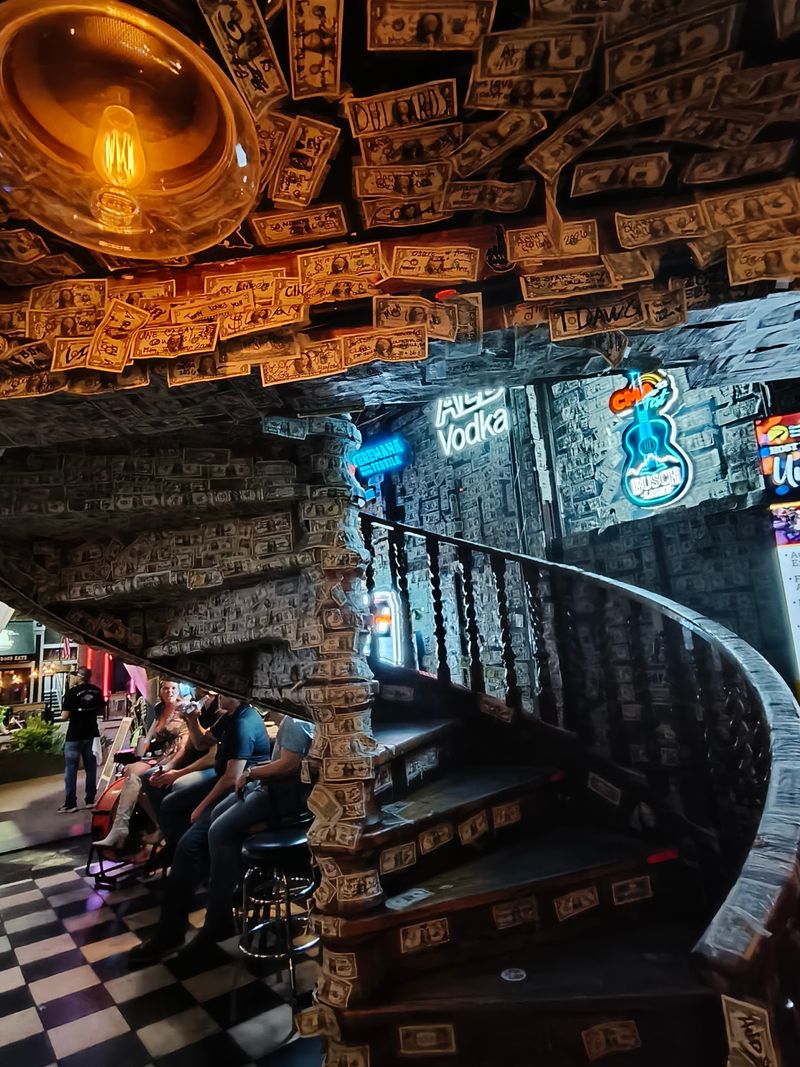 The Beautiful Spiral Staircase The Beautiful Spiral Staircase