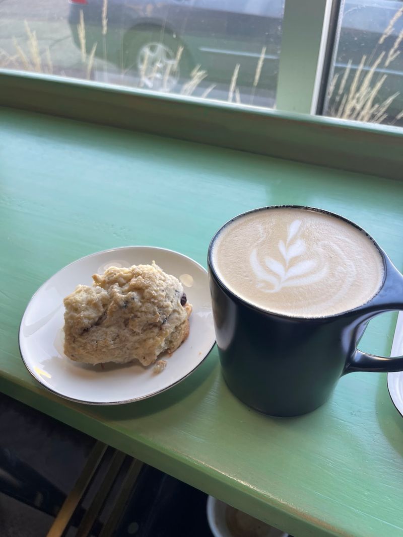 The Blueberry Honey Oat Milk Latte That People Talk About The Blueberry Honey Oat Milk Latte That People Talk About