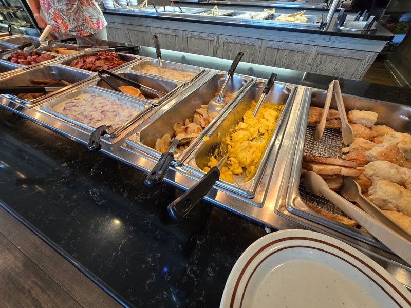 The Breakfast Buffet That Starts the Day Right The Breakfast Buffet That Starts the Day Right