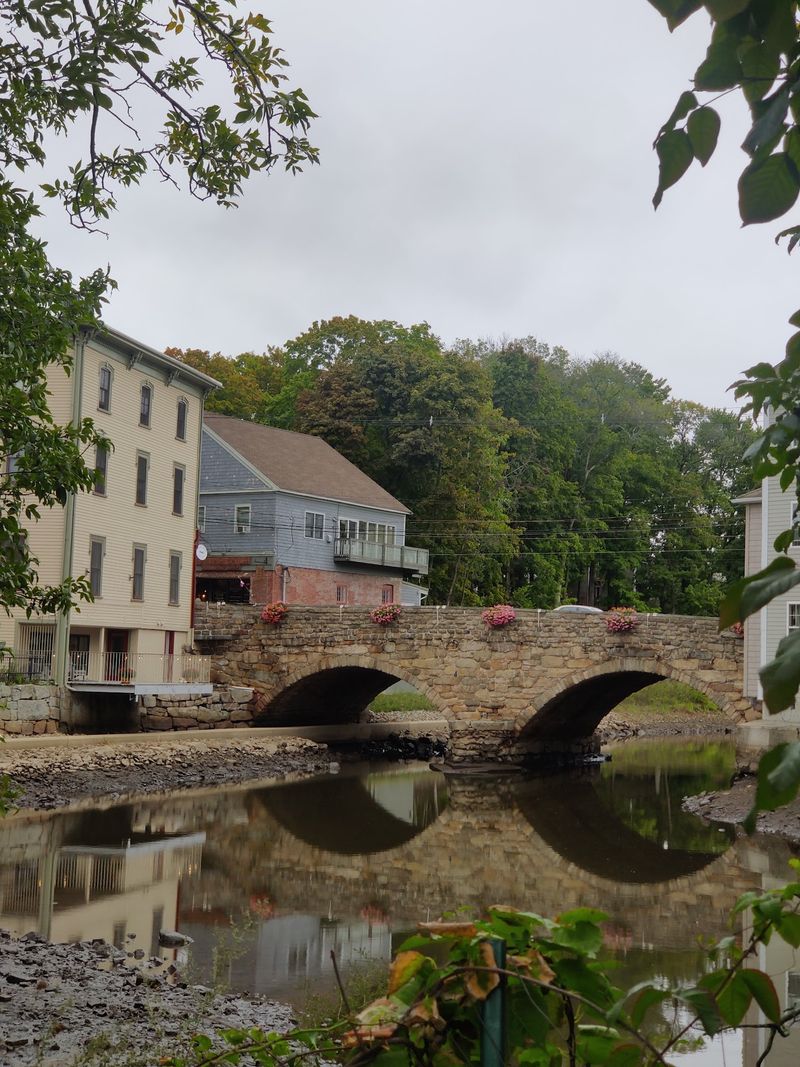The Bridge That Gave the Pub Its Name The Bridge That Gave the Pub Its Name