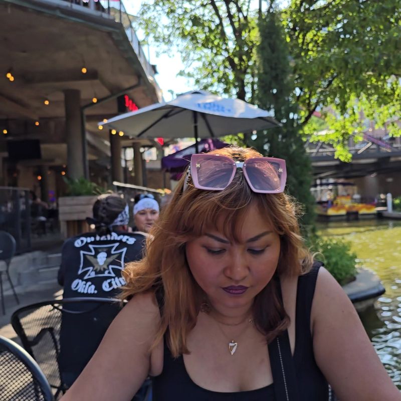The Brunch Scene and Midday Crowd Appeal
