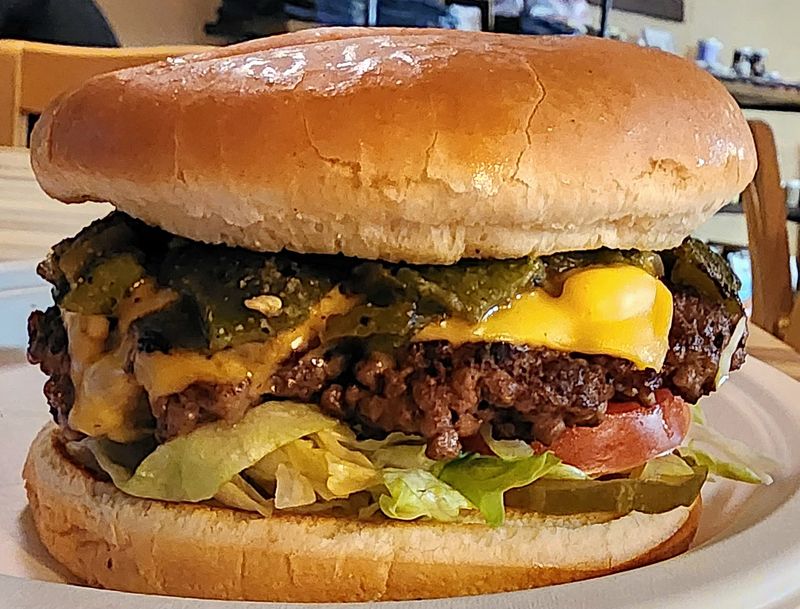 The Burger That Beat the Chef The Burger That Beat the Chef