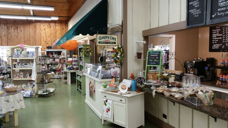The Café, Bakery, and Deli Hidden Inside the Market The Café, Bakery, and Deli Hidden Inside the Market