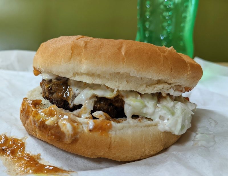 The Carolina Style Cheeseburger That Started the Buzz The Carolina Style Cheeseburger That Started the Buzz