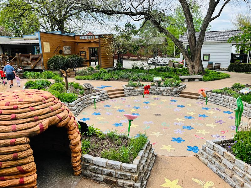 The Children's Garden and Family-Friendly Features That Make It Click for Everyone The Children's Garden and Family-Friendly Features That Make It Click for Everyone