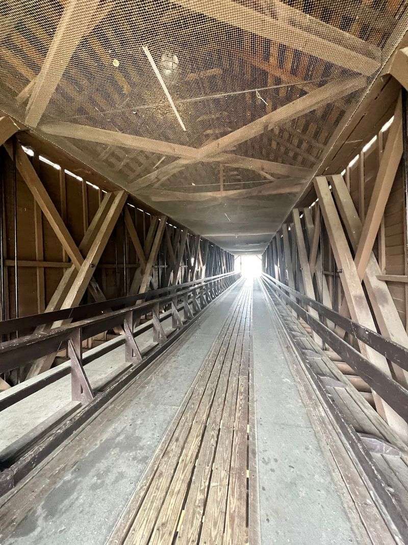 The Clever Howe Truss Design The Clever Howe Truss Design