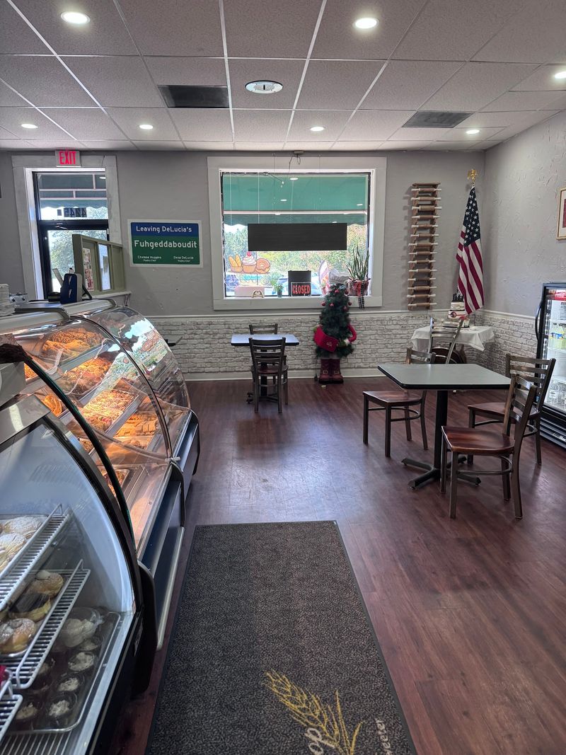 The Cozy, Small-Town Feel of Popping In The Cozy, Small-Town Feel of Popping In