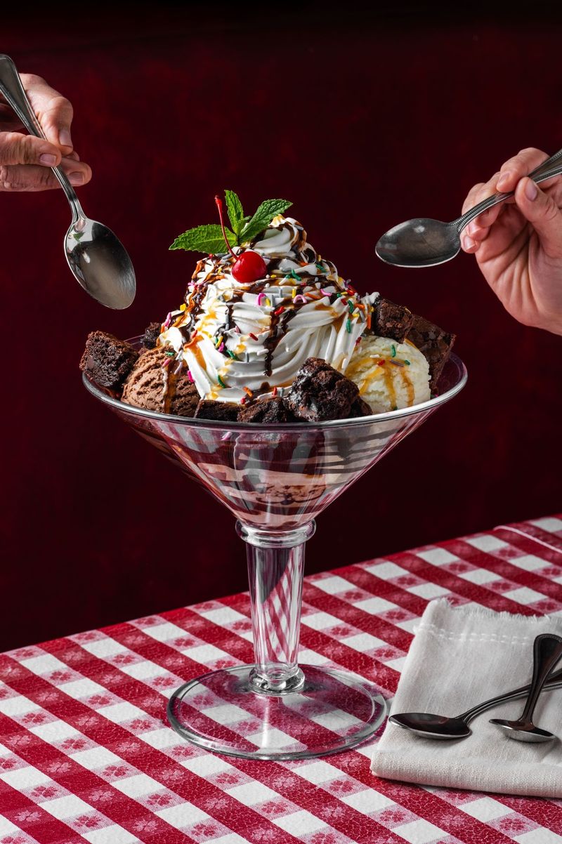 The Desserts That Surprise the Whole Table The Desserts That Surprise the Whole Table