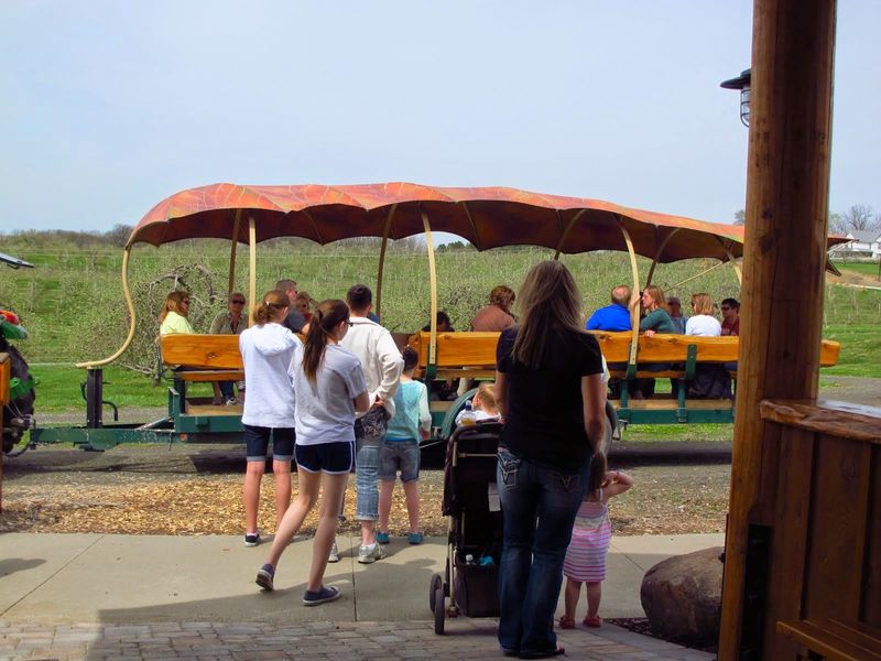The Discovery Ride: A Moving Classroom Through the Farm The Discovery Ride: A Moving Classroom Through the Farm