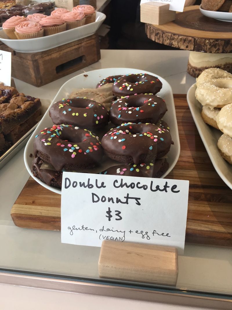 The Donuts That Built a Following The Donuts That Built a Following