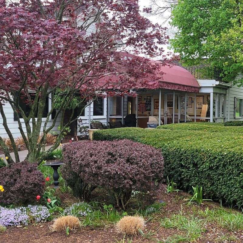 The Farmhouse on East State Street