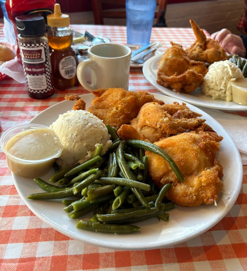 The Fried Chicken That Built the Reputation The Fried Chicken That Built the Reputation