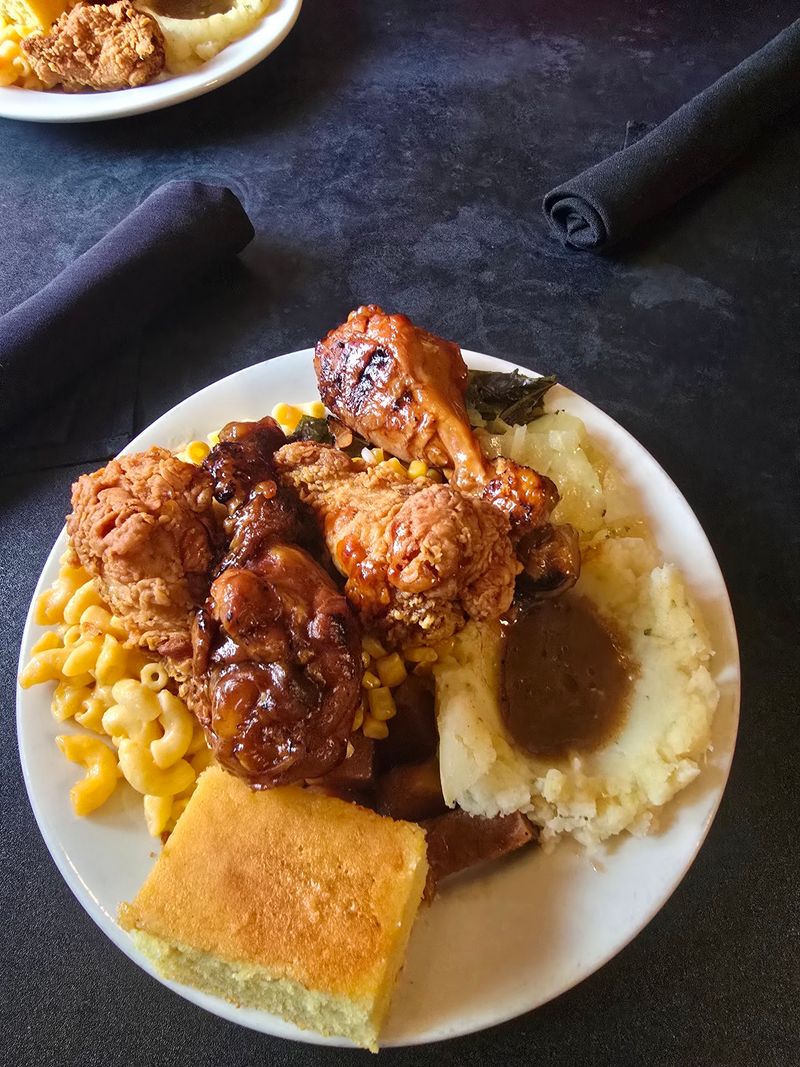 The Fried Chicken That Keeps People Coming Back