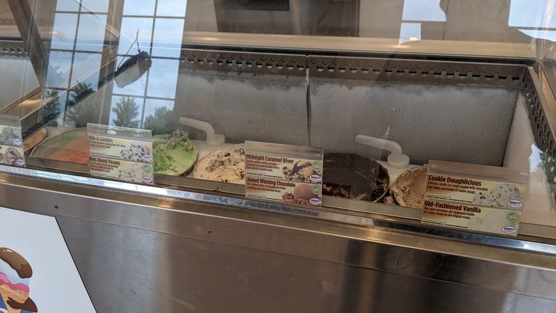 The Ice Cream Shop and Food Stalls That Seal the Deal The Ice Cream Shop and Food Stalls That Seal the Deal