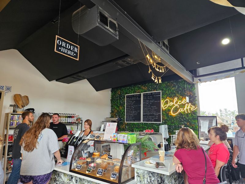 The Kind of Service That Turns First-Timers Into Regulars The Kind of Service That Turns First-Timers Into Regulars