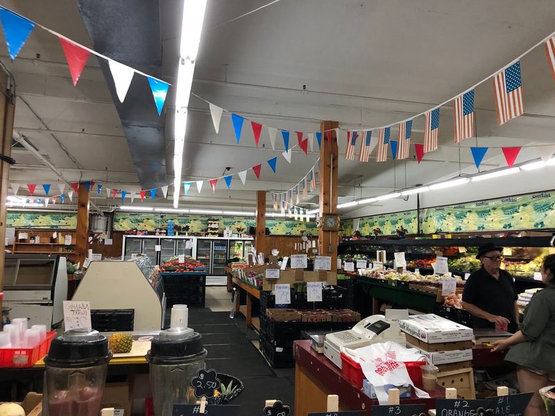 The Old-School Mart Feeling