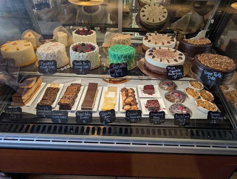 The Pastry Case That Stops People in Their Tracks The Pastry Case That Stops People in Their Tracks