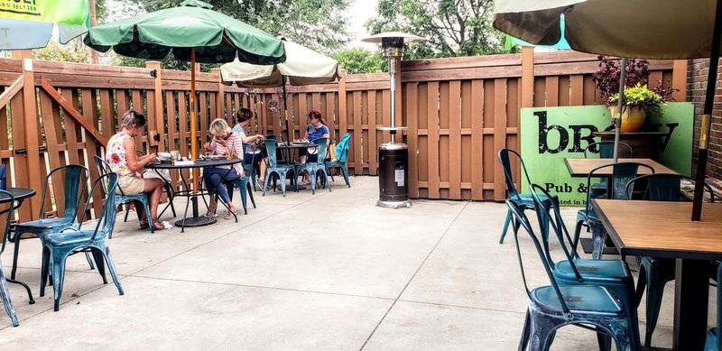 The Patio Experience and Overall Atmosphere The Patio Experience and Overall Atmosphere