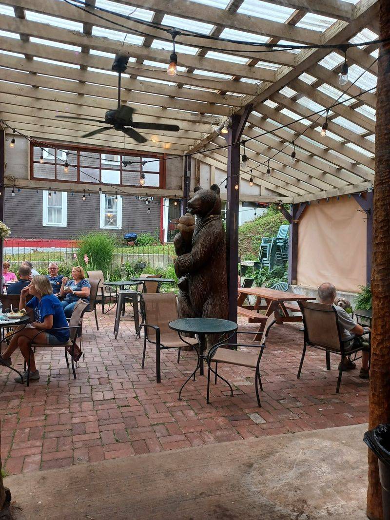 The Patio That Welcomes Everyone, Including the Dogs The Patio That Welcomes Everyone, Including the Dogs