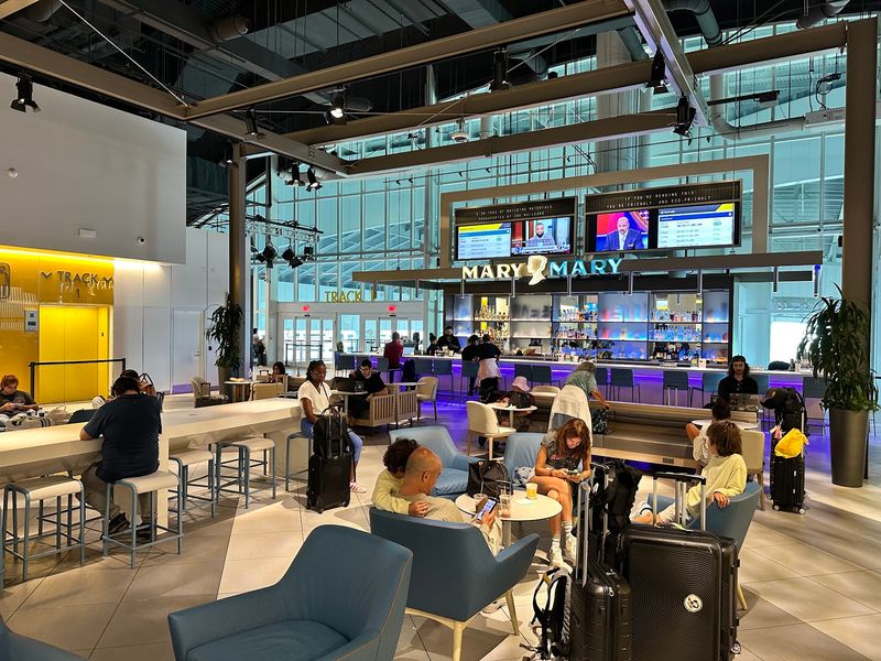 The Premium Lounge and Its Complimentary Perks