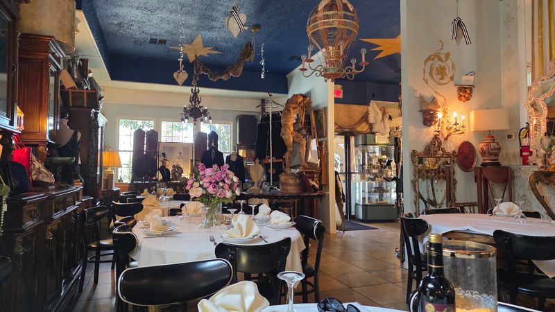 The Restaurant That Doubles As a Treasure Hunt The Restaurant That Doubles As a Treasure Hunt
